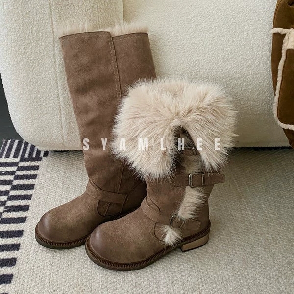 Street Fashion Winter 2025 - Дизайнерские женские высокие сапоги. Модная теплая